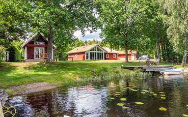 Ferienhaus Skogshem direkt am See